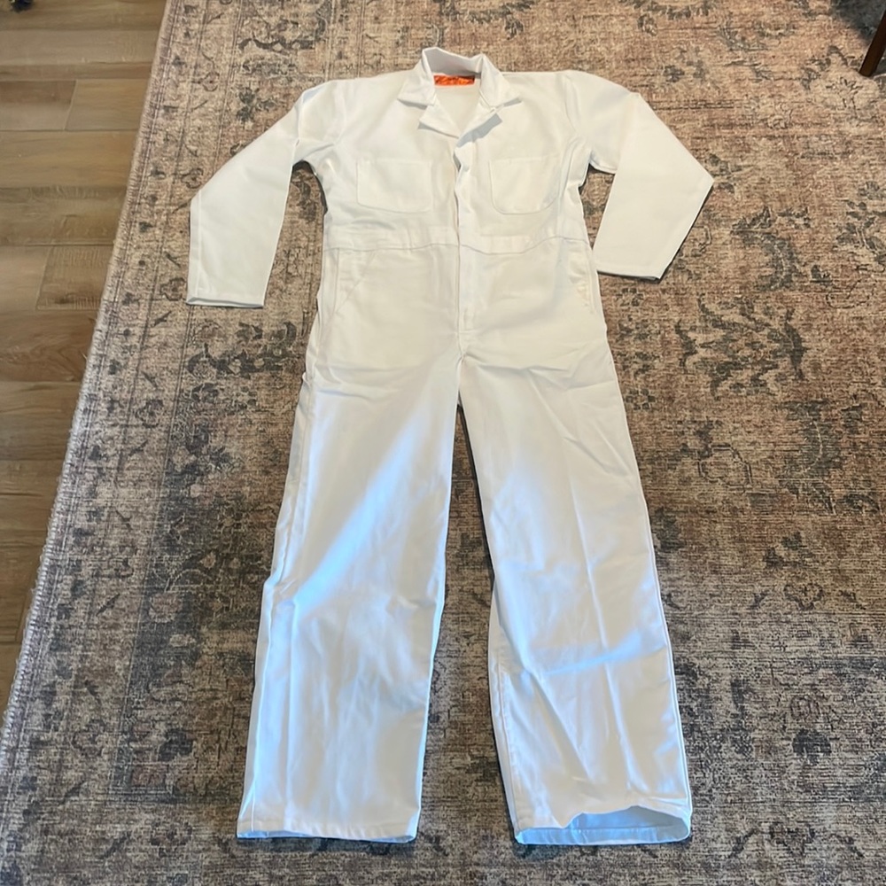 Women’s caddy outfit